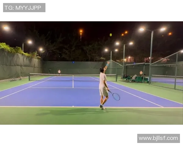 广州网球队在全国锦标赛中的团队协作展现出色值得赞扬与学习